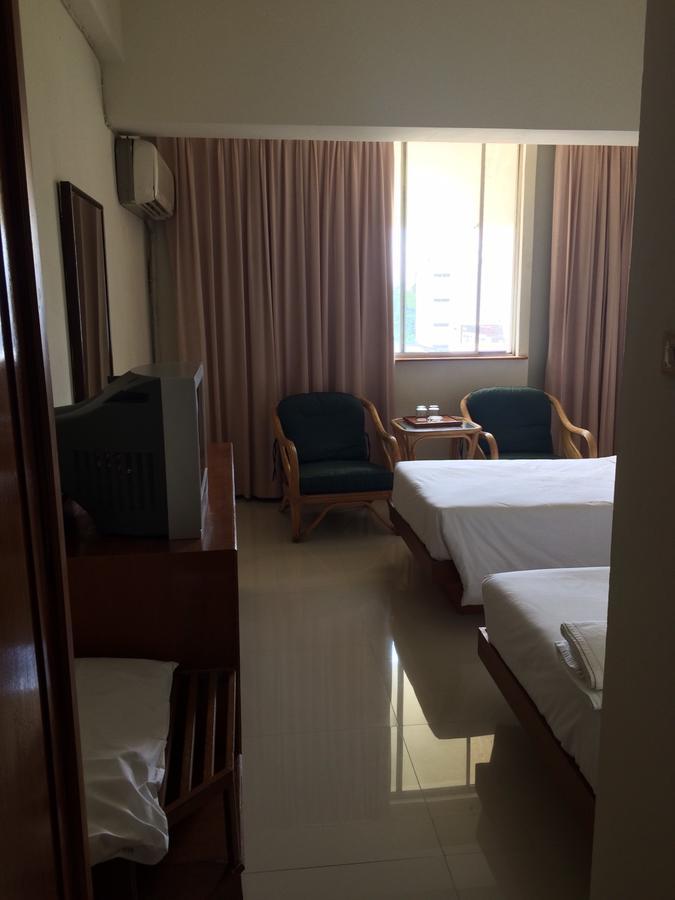 Paradorn Inn Chumphon Εξωτερικό φωτογραφία