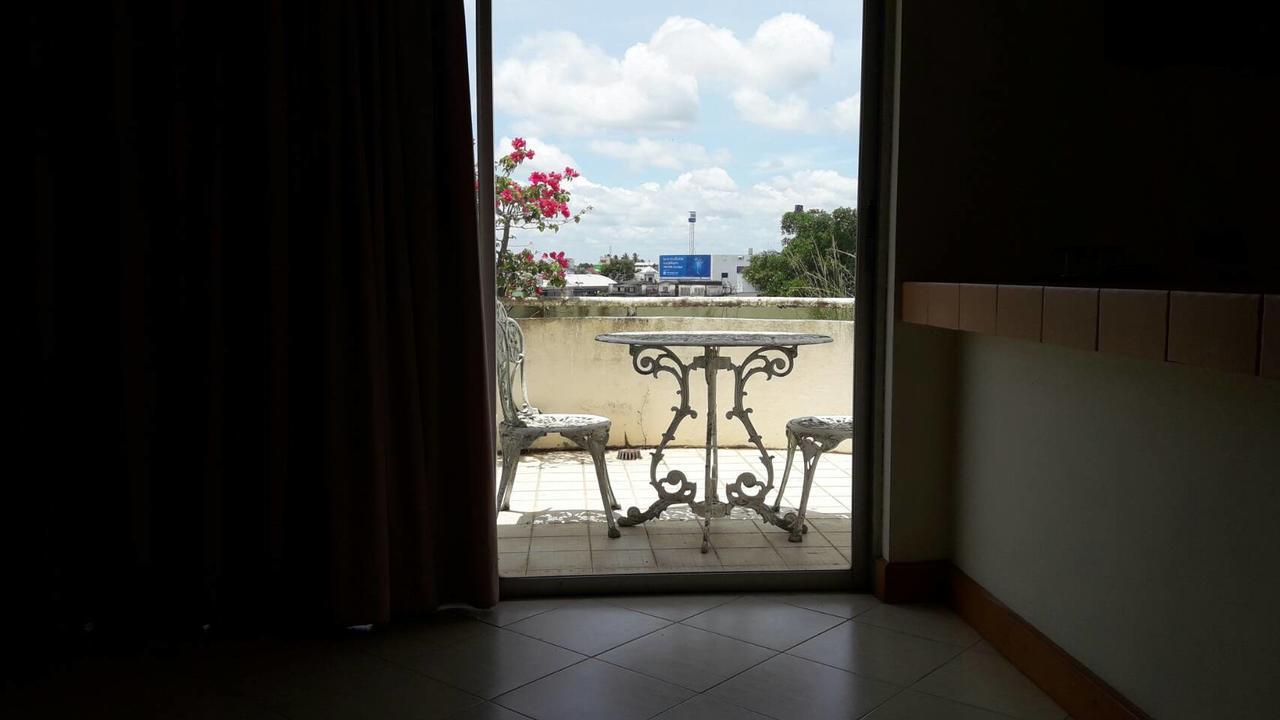 Paradorn Inn Chumphon Εξωτερικό φωτογραφία